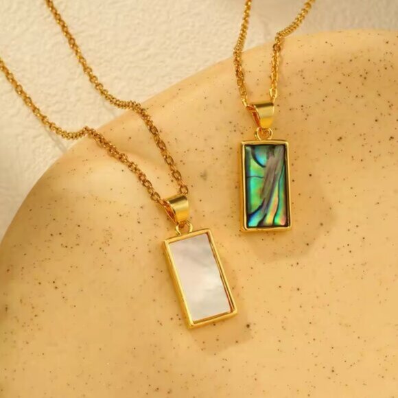 14K Gold filled White Marble Pendent Necklace - Picture 2 of 2